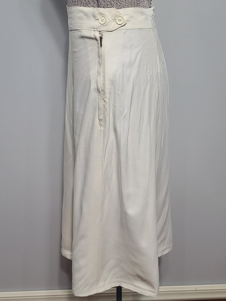 NNC Navy Nurse White Uniform Jacket and Skirt(B-33' W-25' H-33.5') — image 29