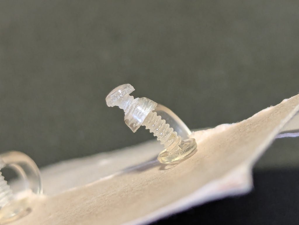 US Army Eagle Screw Back Earrings on Card — image 7