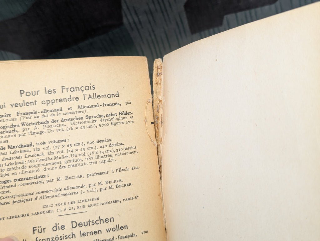 1937 French - German Phrase Book — image 10