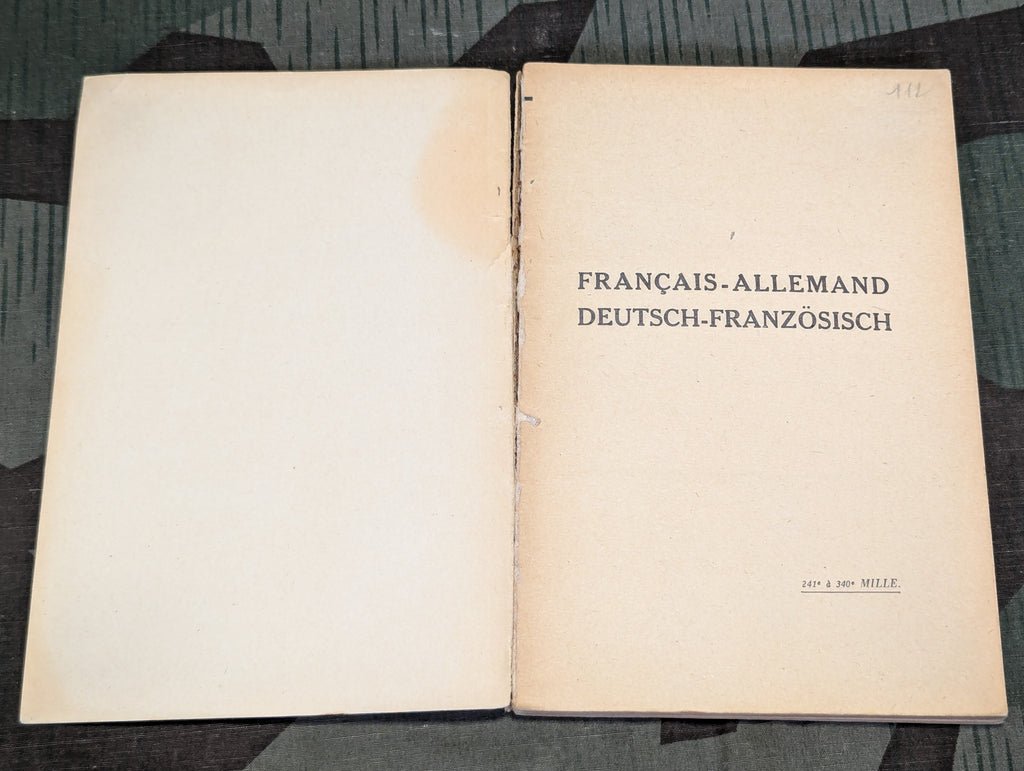 1937 French - German Phrase Book — image 4