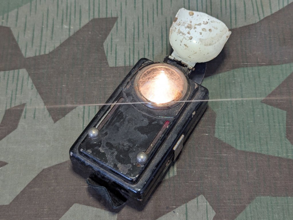 German Flip Cover 2 Color Flashlight — image 5