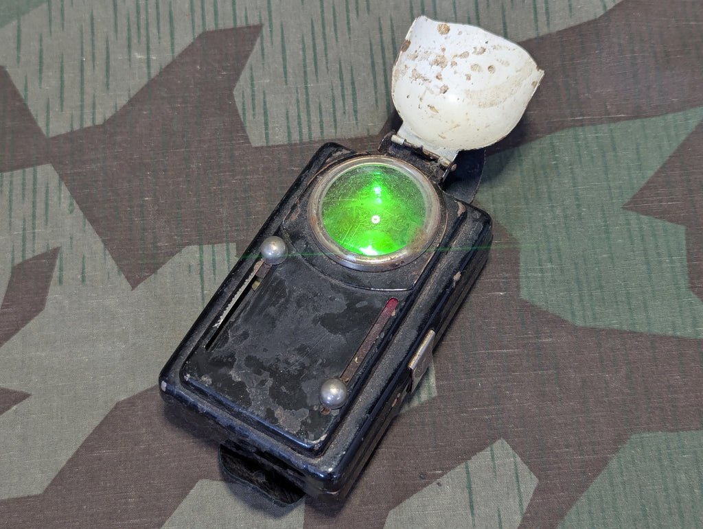 German Flip Cover 2 Color Flashlight — image 6