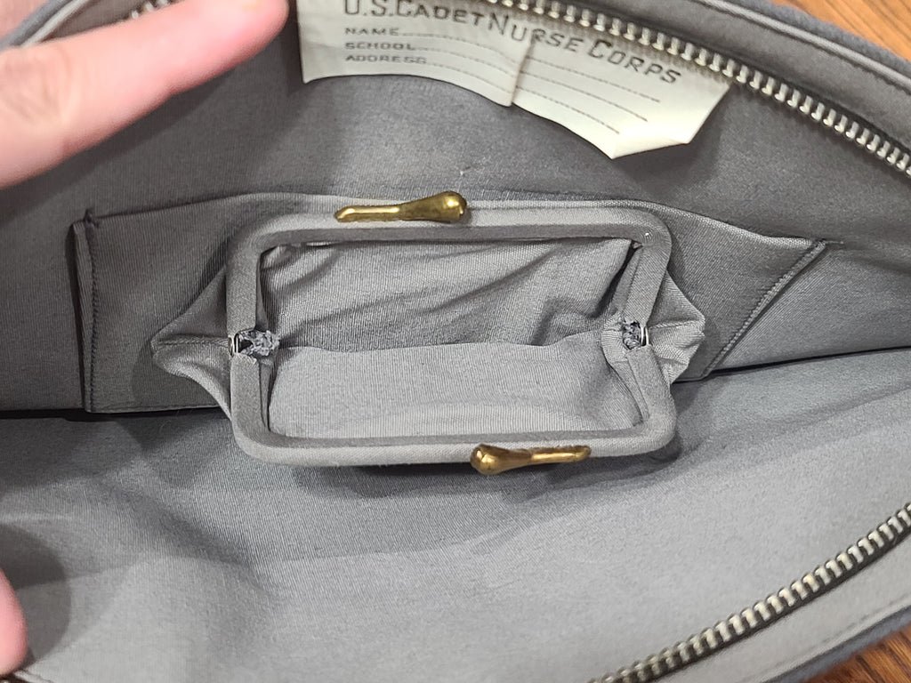 Cadet Nurse Purse — image 10