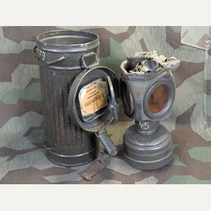 AEMA 1940 Gas Mask Can and Mask