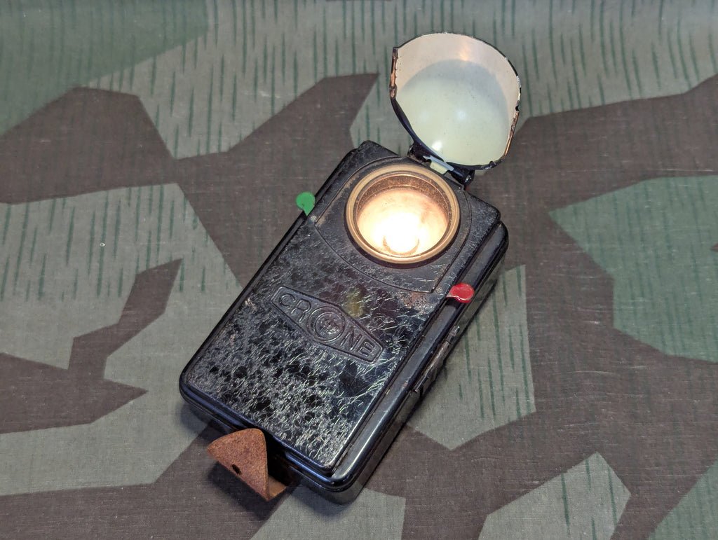 Crone German Wehrmacht Flashlight — image 10