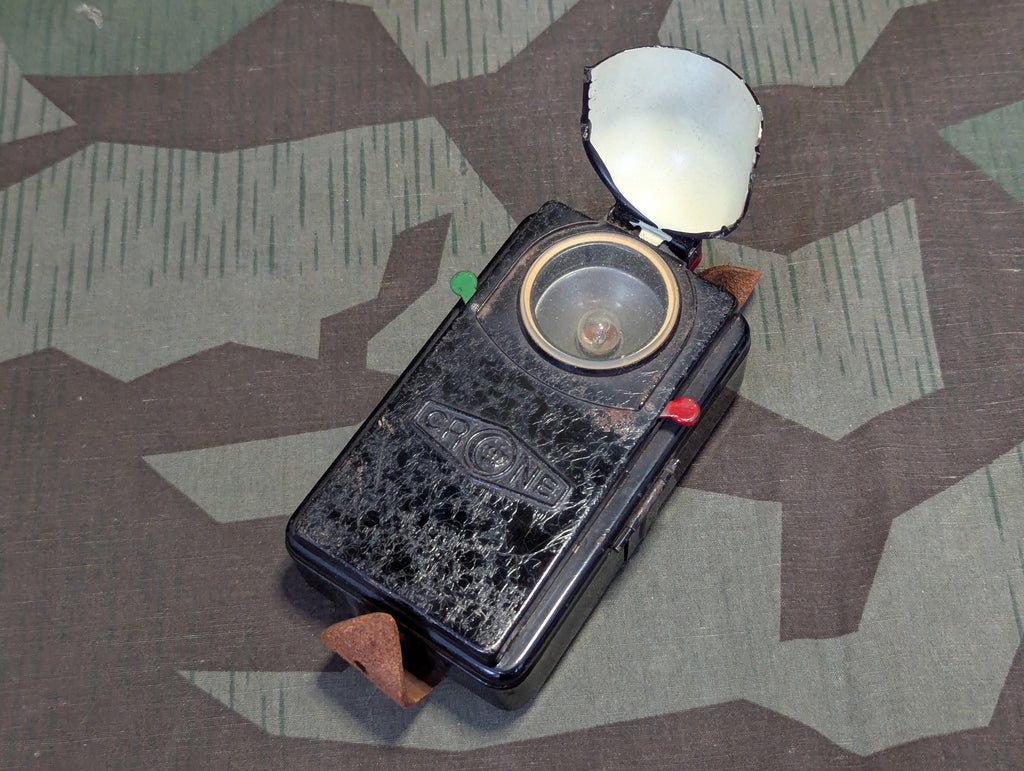 Crone German Wehrmacht Flashlight — image 7