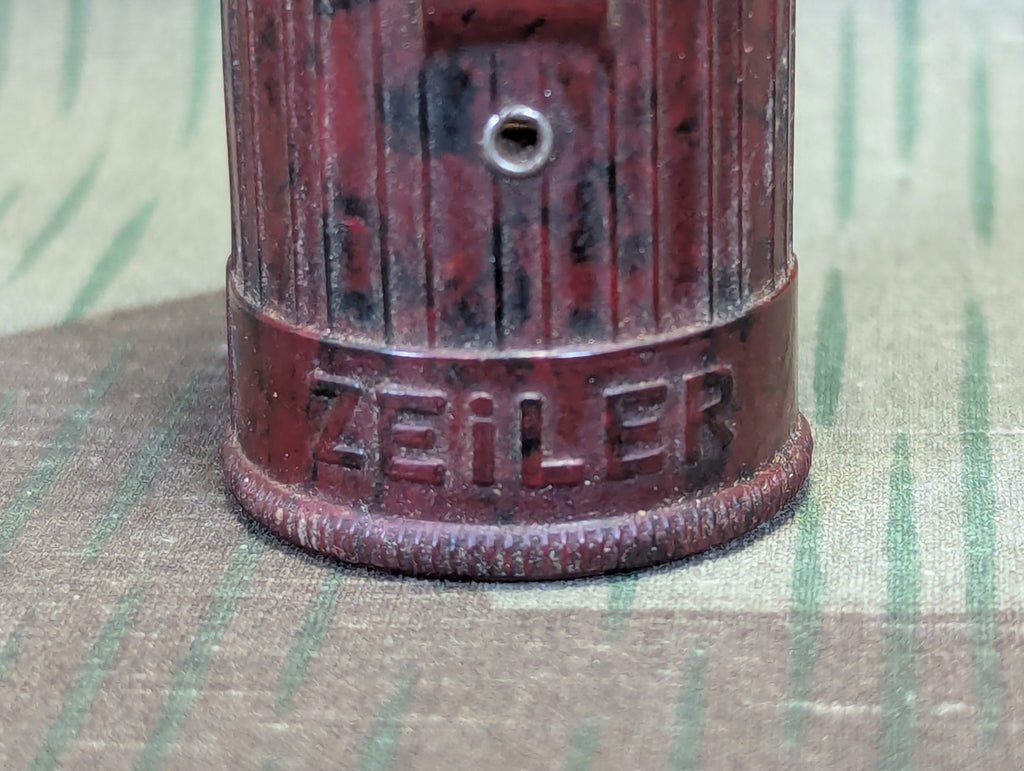 Small Bakelite Zeiler Flashlight — image 2