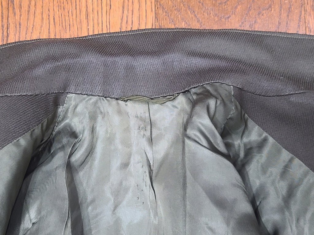 WAC Officer Uniform Jacket and Skirt(B-32' W-26' H-35') — image 19