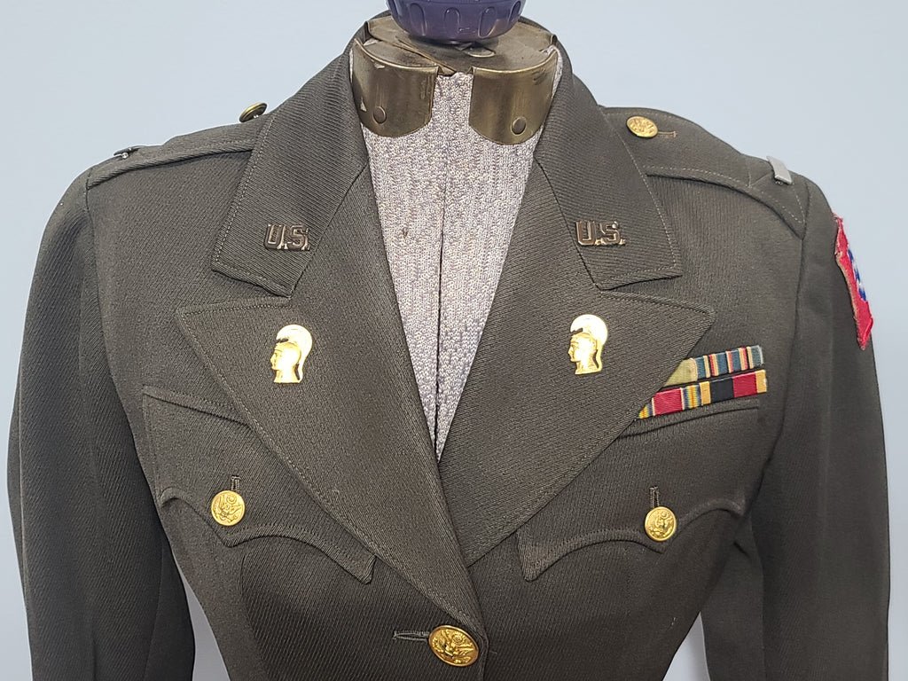 WAC Officer Uniform Jacket and Skirt(B-32' W-26' H-35') — image 5