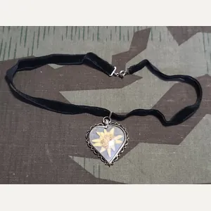 Edelweiss Heart Shaped Velvet Necklace 835 Silver