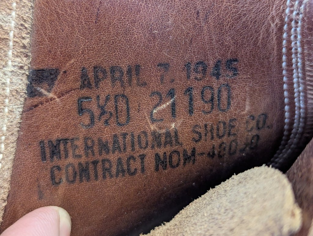 Original USMC Boondocker Boots Size 5 1/2 D April 7 1945 Unissued — image 8