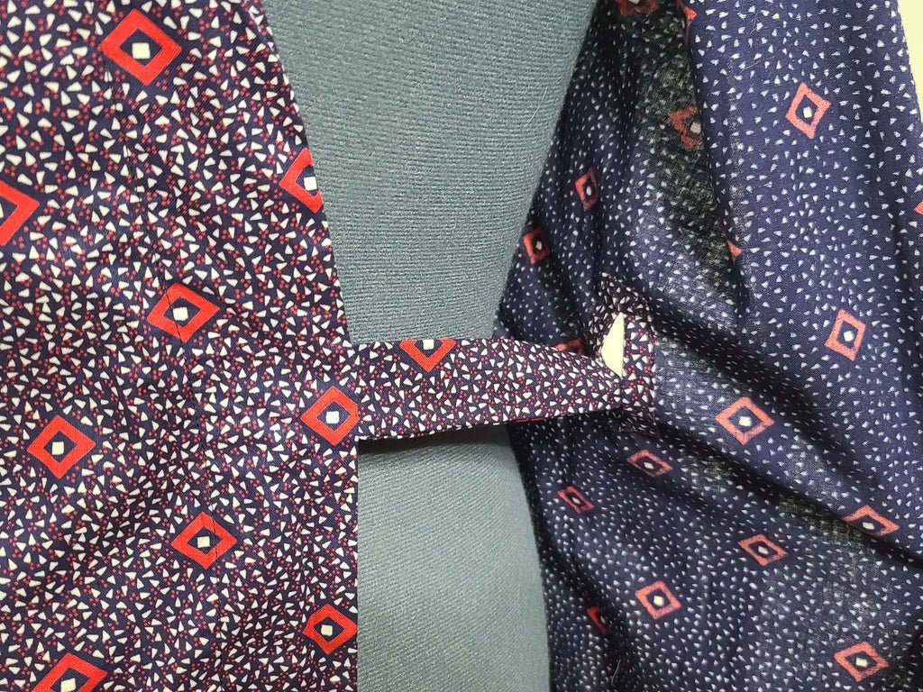 German Wrap Apron Style House Dress(adjustable 29'-32.5' waist) — image 9