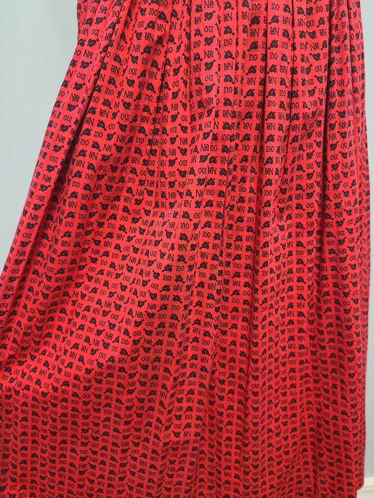 Heart Novelty Print French Oui Non Dress(B-36' W-29' H-37') — image 10