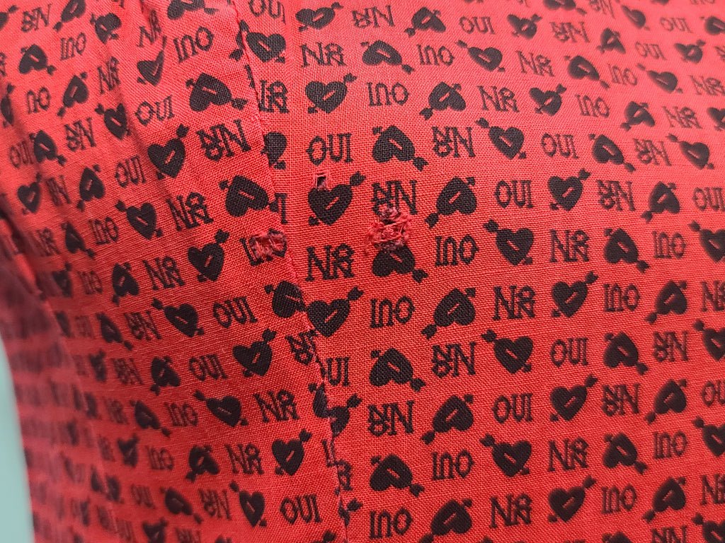 Heart Novelty Print French Oui Non Dress(B-36' W-29' H-37') — image 16