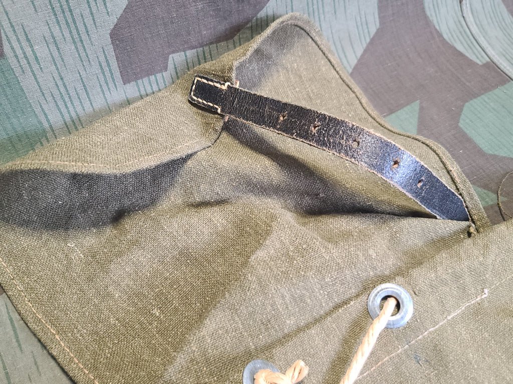 Rucksack M44 Missing Zelt Straps — image 4
