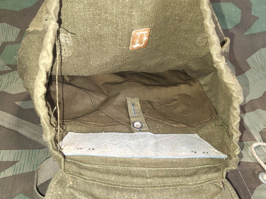 Rucksack M44 Missing Zelt Straps — image 6