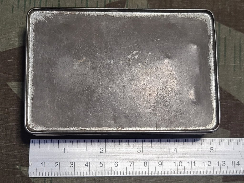 Hinz & Küster Chocolate Tin — image 8