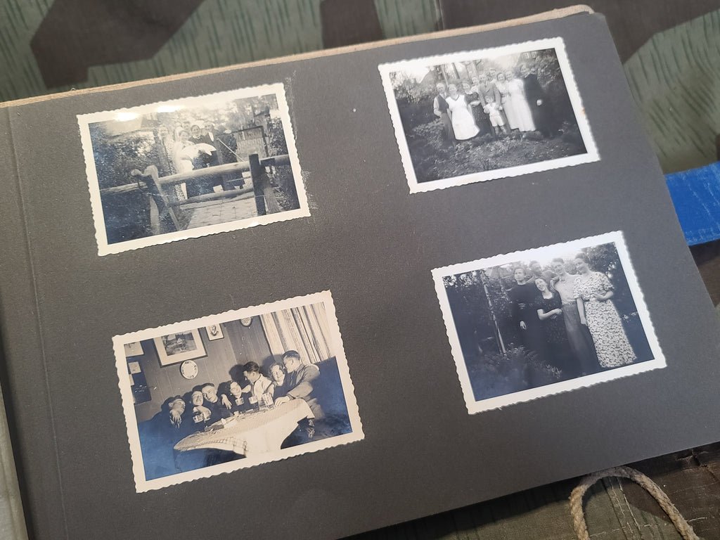 German Photo Album - Vacations and Soldiers at Home IR52 (50 Photos) — image 9