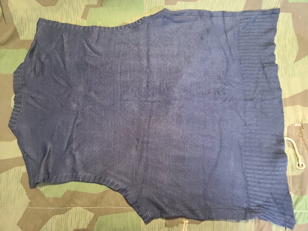 German Men's Sweater Vest (36'-40' Chest) — image 4