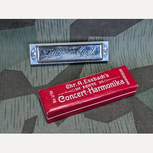 Zigeuner Musik Harmonika In a Nice Not Matching Box