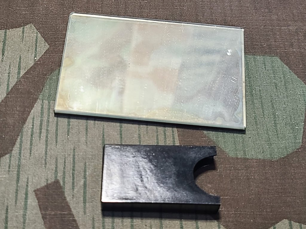 Hygiene Kit Bakelite Pieces — image 12