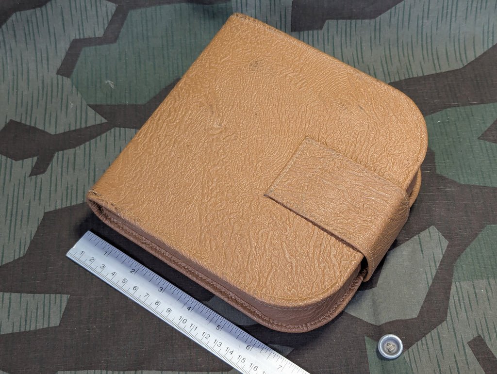 Hygiene Kit Bakelite Pieces — image 16