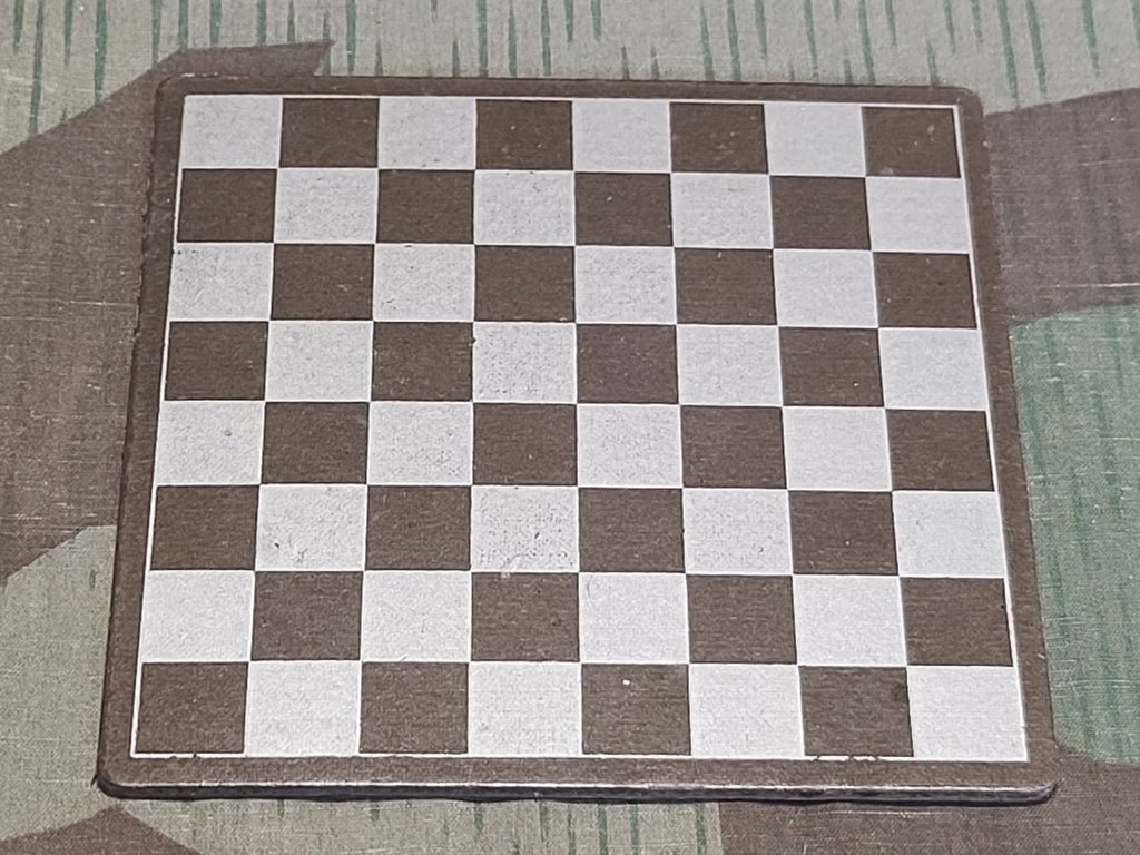 Dame Mühle Travel Game Set — image 11