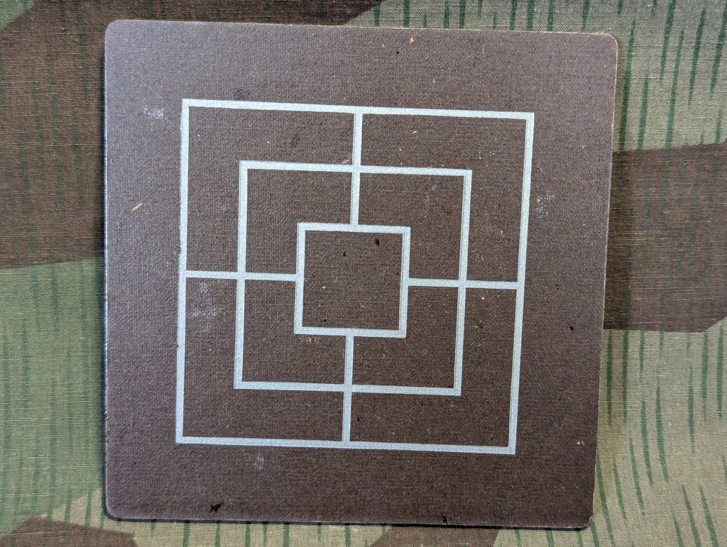 Dame Mühle Travel Game Set — image 6