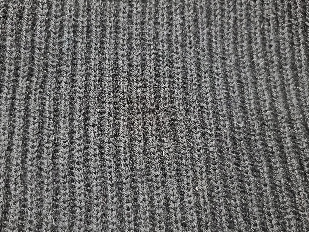 German Traditional Knit Cardigan Sweater (BDM) (Medium/Large) — image 13