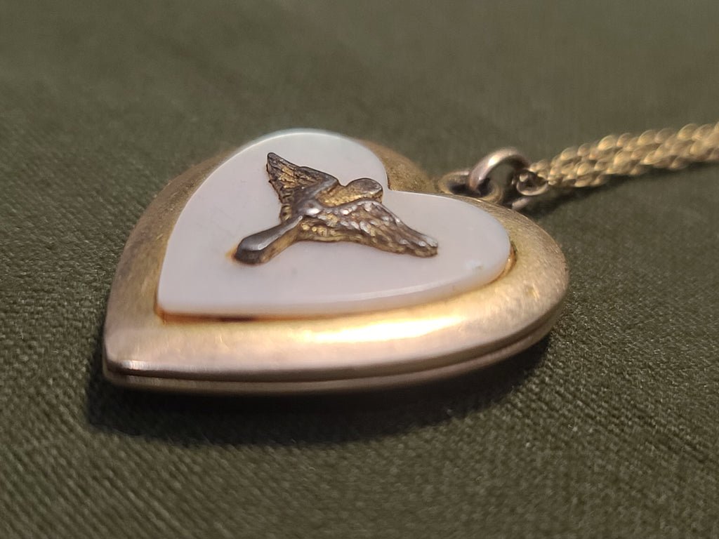 Army Air Corps Heart Locket Necklace Mother-of-Pearl — image 3