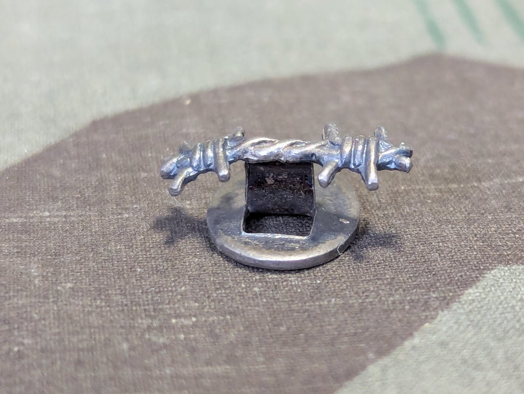 French Prisoner of War Buttonhole Pin — image 3