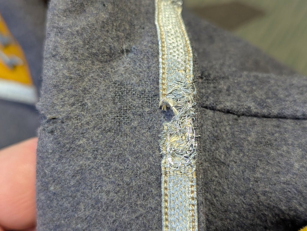 Original M40 (2nd Pattern) Luftwaffe Feldwebel Fliegerbluse — image 4