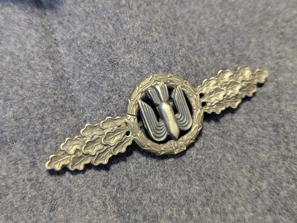 Original M40 (2nd Pattern) Luftwaffe Feldwebel Fliegerbluse — image 9