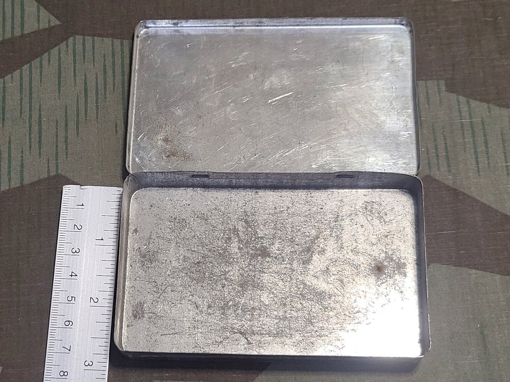 Wynen Senat-Türkisch Cigarette Tin — image 3