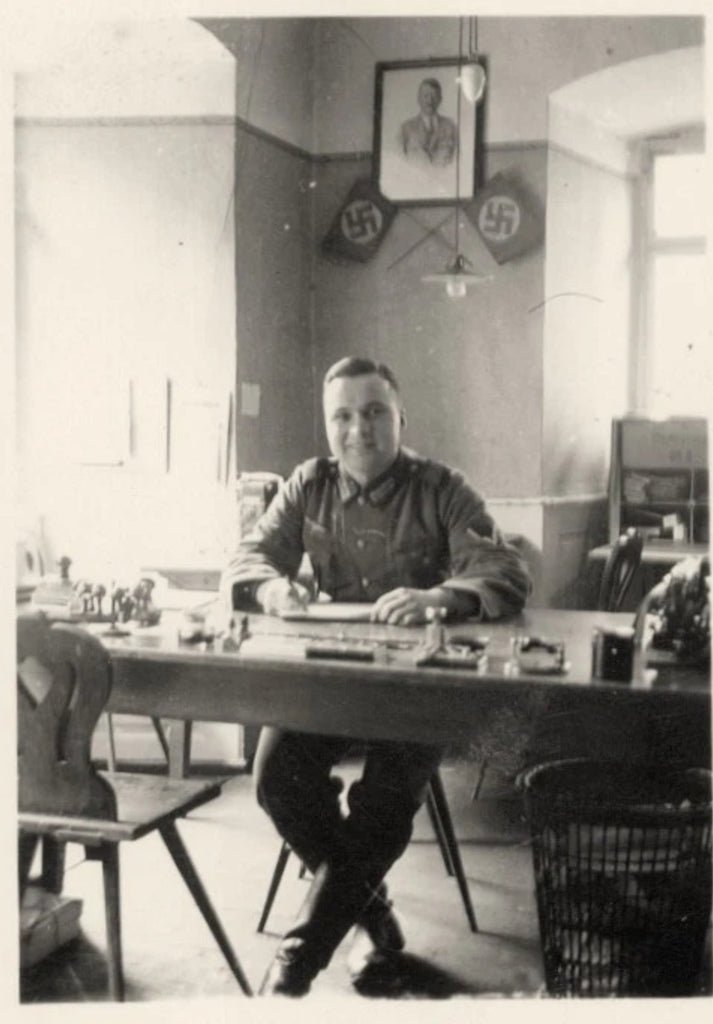 Leitz 2 Hole Punch No. 58 — image 6