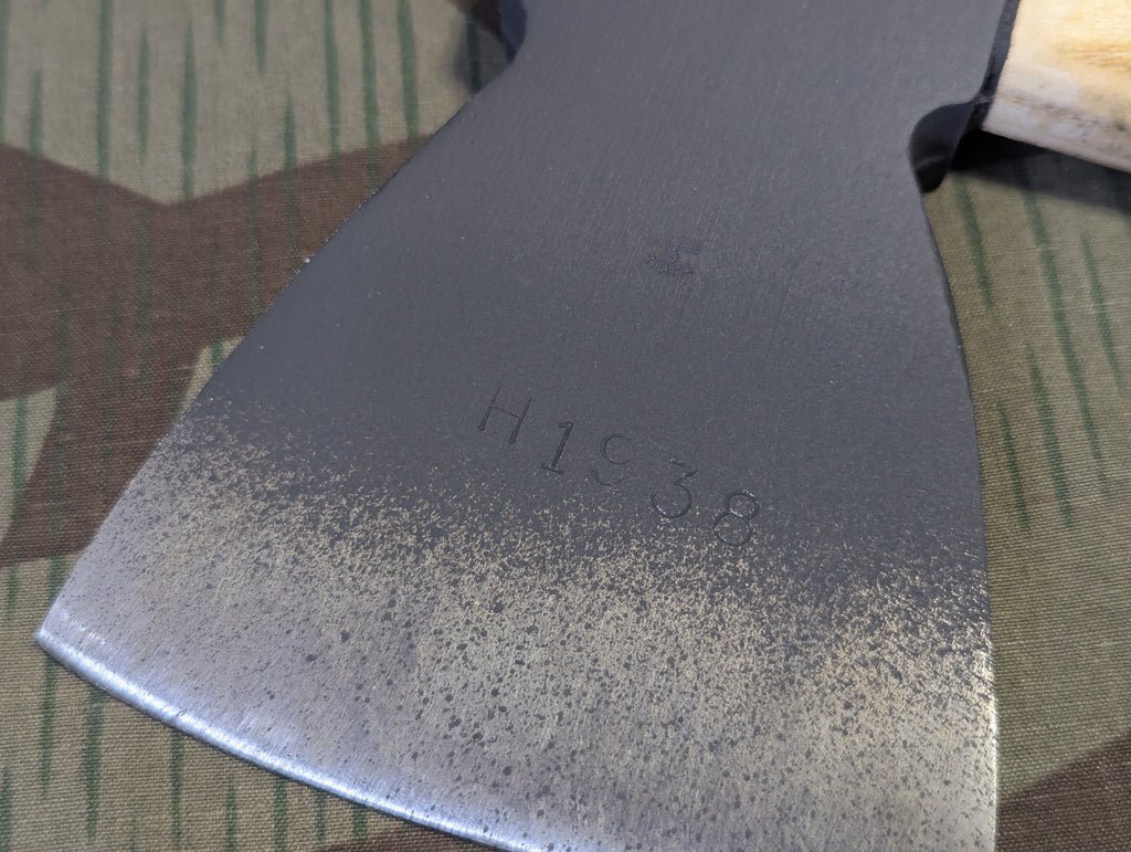 Repro Wehrmacht Hatchet Klauenbeil — image 3