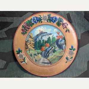 Eagle's Nest Berchtesgaden GI Souvenir Wood Plate