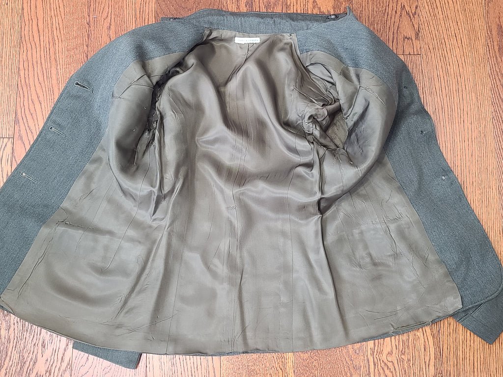 Women's Marine Corps Uniform Jacket and Skirt Named(B-35' W-25' H-34') — image 22