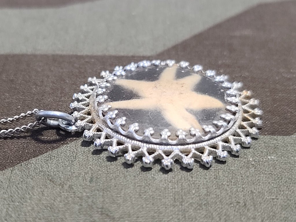 Edelweiss Pressed Flower Necklace — image 3