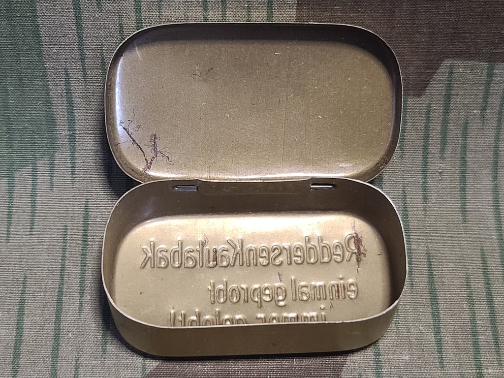 Reddersen Small Chewing Tobacco Tin — image 3