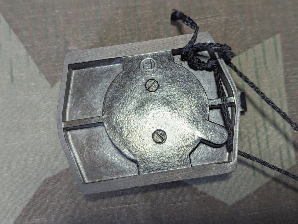 Wehrmacht March Compass with Cord 'A' — image 4