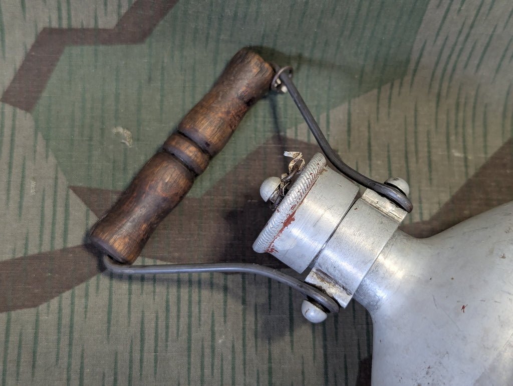 Luftwaffe Large Survival Canteen ESB 42 — image 3