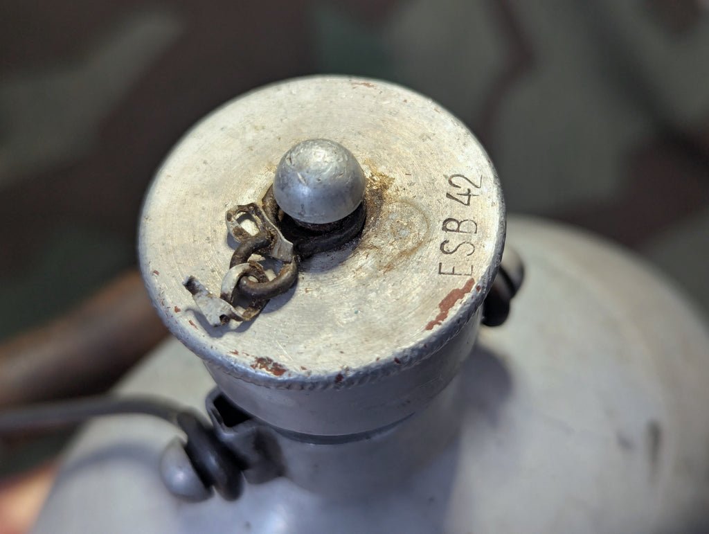 Luftwaffe Large Survival Canteen ESB 42 — image 4