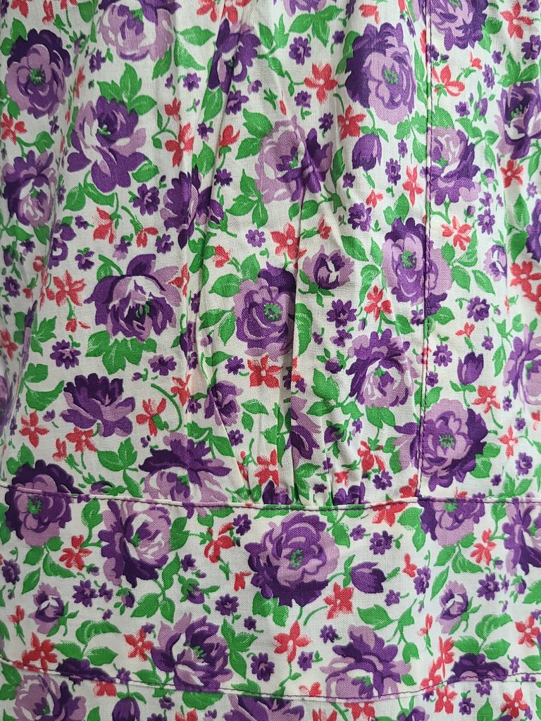 Purple Flower Print Zipper Front House Dress(B-50' W-44' H-52') — image 12