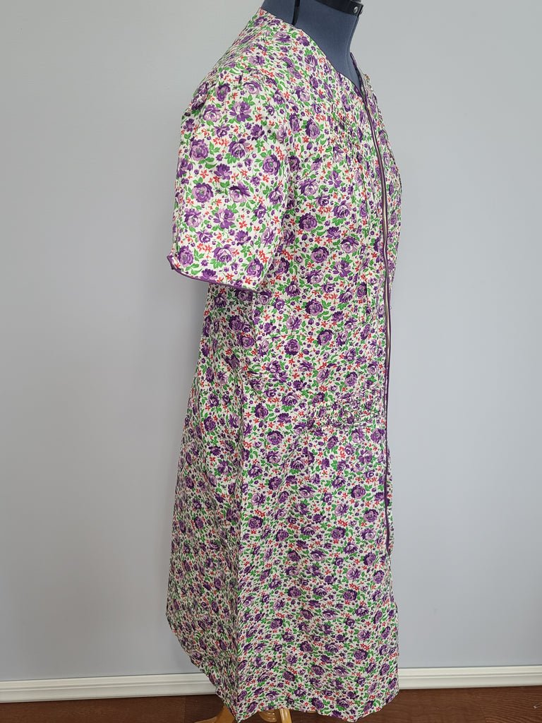Purple Flower Print Zipper Front House Dress(B-50' W-44' H-52') — image 4