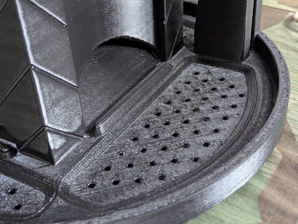 German Guard Shack Bird Feeder 3D Printed Kit — image 7