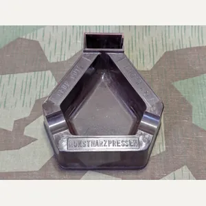 Large Bakelite Ashtray Gebrüder Götz Kunstharzpressen