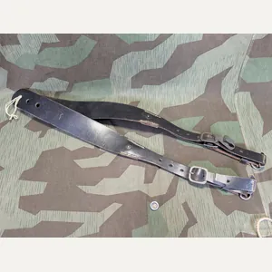 Unissued Tornister Shoulder Straps