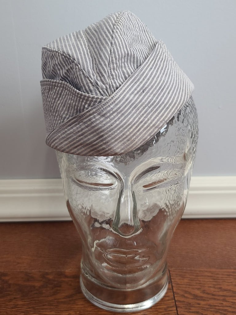 Named WAVES Grouping (Seersucker Jacket, Garrison Cap, Service Hat & Covers and More) — image 44