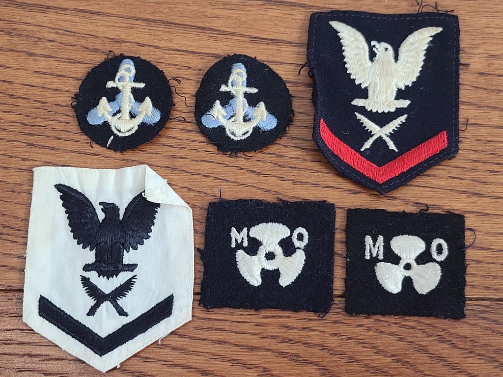 Named WAVES Grouping (Seersucker Jacket, Garrison Cap, Service Hat & Covers and More) — image 56